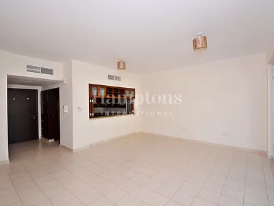 Exclusive | With Study | Well Maintained