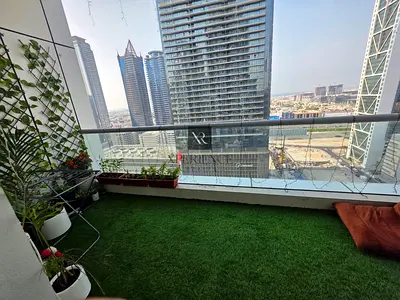MOTIVATED SELLER | HIGH FLOOR | SEA VIEW