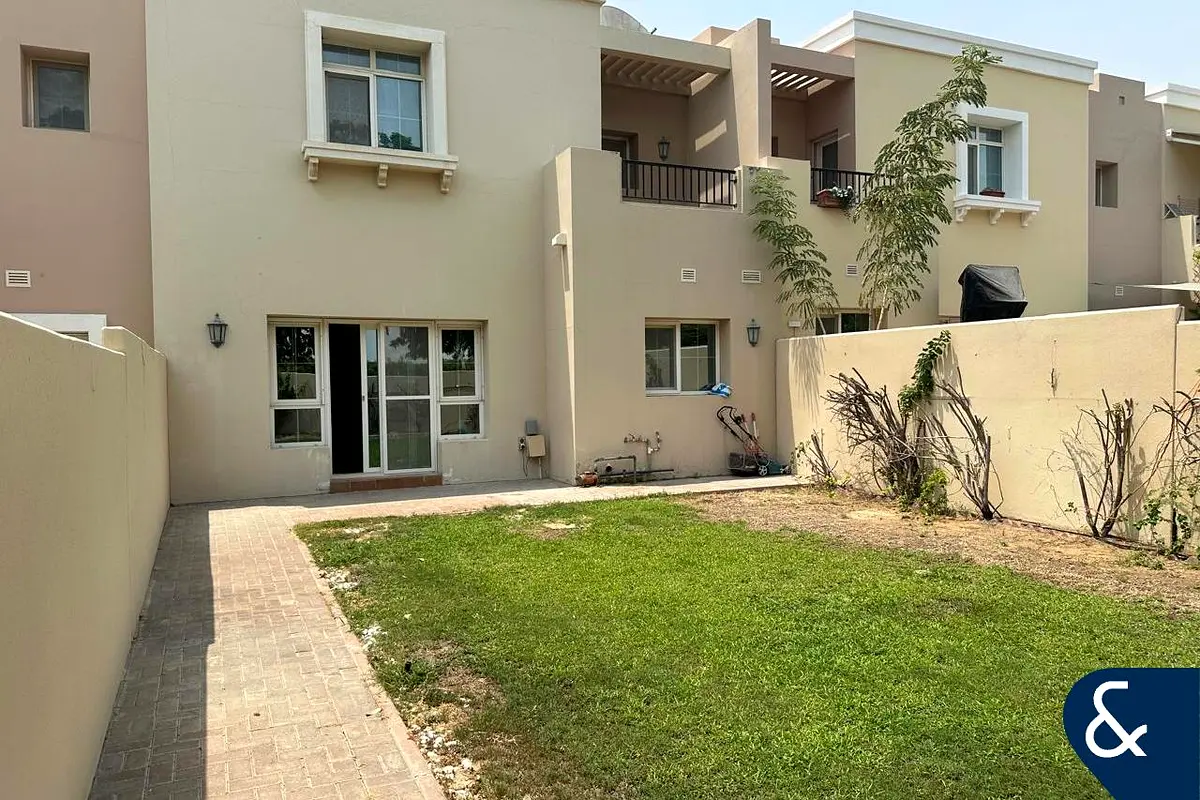 Exclusive l 3M l Great Reno l Vacant In July