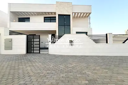 Private Pool | Corner Plot | Luxury Design