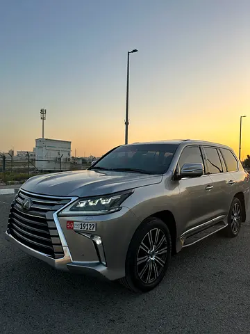Lexus LX 570 Premier 2019 - GCC Specs