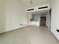 Spacious 1BHK | High Floor | Vacant &amp; Ready