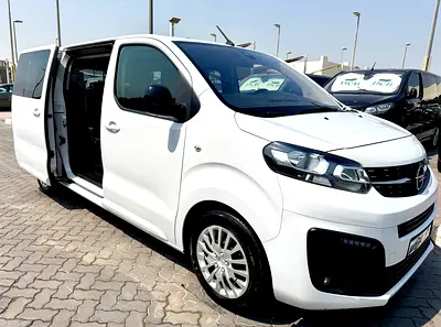 OPEL ZAFIRA 2023 GCC DIESEL very good condition 9 Seats  1 year warranty from MP WARRANTY