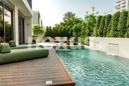 Luxury Living | Private Pool | Upgraded Throughout