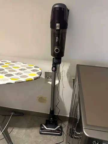 Tefal X-pert Power LED Cordless Vacuum – Lightweight  Powerful – Excellent Condition