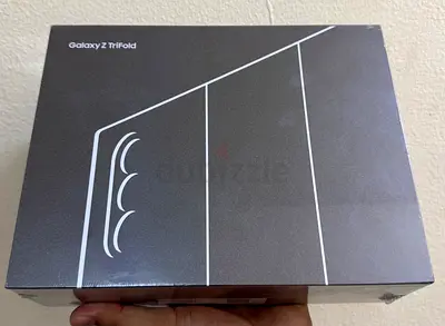 Samsung Tri Fold 16GB 512GB TDRA version Box pack