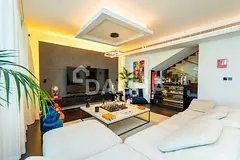 SERIOUS SELLER: Upgraded Smart Penthouse!