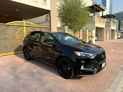 Beautiful GCC Top Specs Ford Edge 2022.