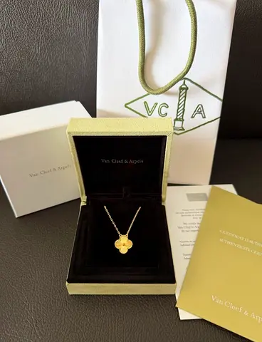 Van cleef necklace