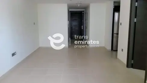 Vacant | Kitchen appliances |Decent Size