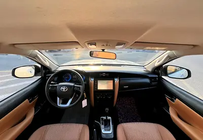 2022 Toyota FORTUNER 照片 15