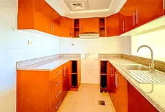 Lake View | Chiller Free | Near Metro