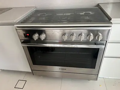 Bosch Series 8 Top Gas Oven Electric 90cm
