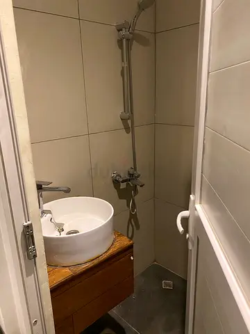 Maids room with private bathroom in JVC