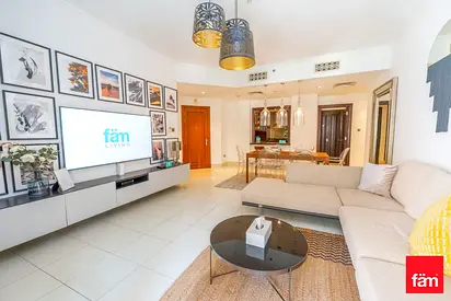 Modern 2B Maids | Furnished | Old Town Views