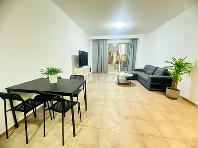 Up Tower  Female Bed-space Available 2200aed