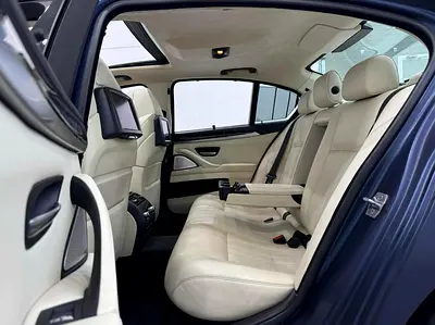 صورة مصغرة 18 لـ 2013 BMW M5