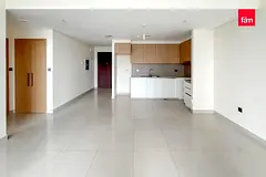 Bright 1BR in 17 Icon Bay | Dubai Creek Harbour