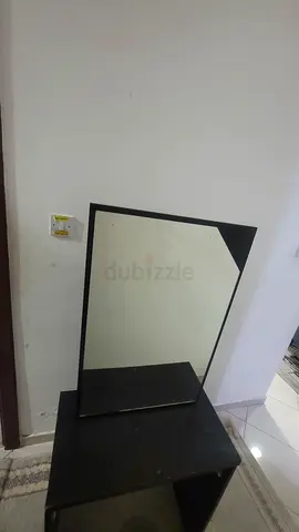 Simple Black Dressing Table with Mirror