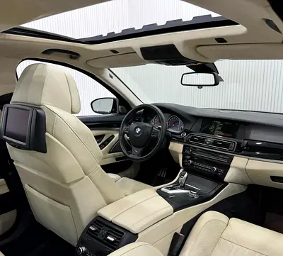 صورة مصغرة 13 لـ 2013 BMW M5