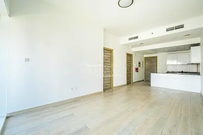 Park view Mid floor Prime location
