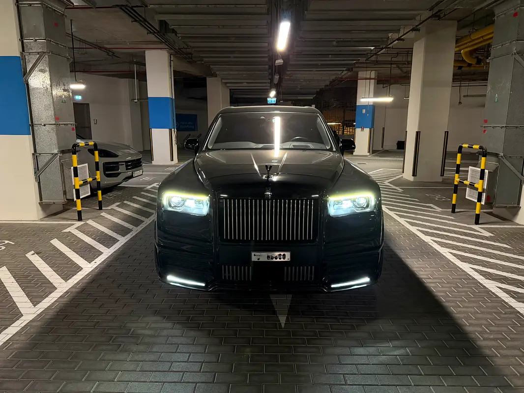 Rolls-Royce Cullinan 2023 — photo 1 of 11