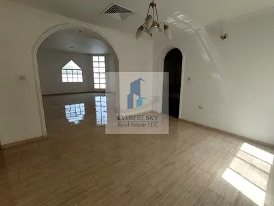 Deluxe C A/c villa with pool & garden for URGENT LEASE in prime location !!