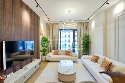 Elegant Pool-Facing Apartment | Vacant I Furnished