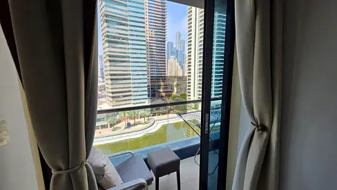 FULLY FURNISHED l READY TO MOVE l LAKE VIEW