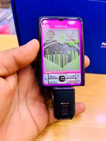 Nokia Z-mix Mobile Phone in Great Condition