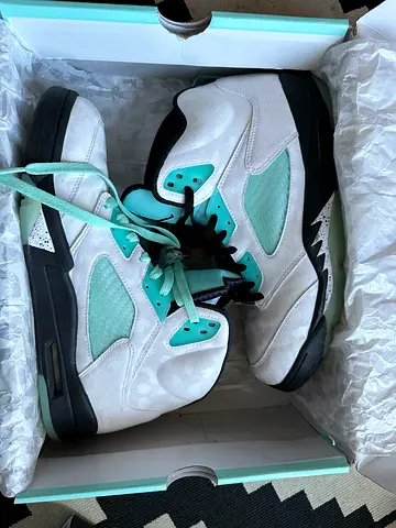 Jordan 5 Retro