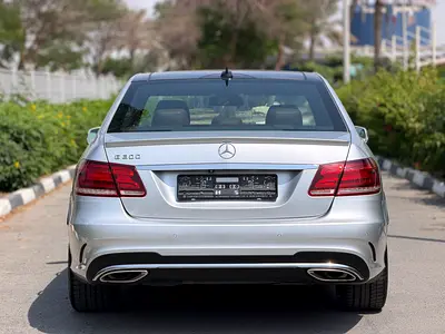 2016 Mercedes-BENZ E-CLASS 照片 5