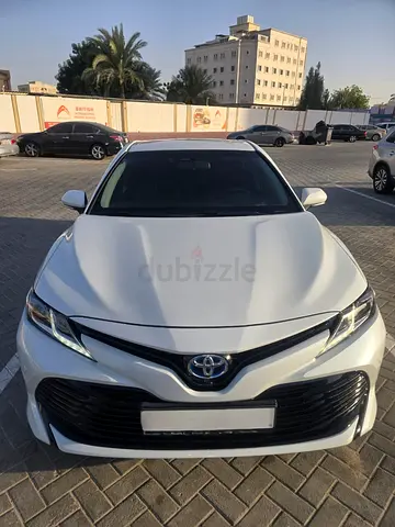 TOYOTA CAMRY - HYBRID