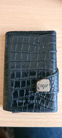 Elegant Black Crocodile Leather Wallet