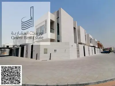 فيلا للبيع بعجمان منطقه الياسمين, الفيلا  طابقين ,5غرف ماستر ومجلس وصاله  ومطبخ كبير وغرفة خادمه ومطبخ تجهيزي و شرفه علي الشارع.
