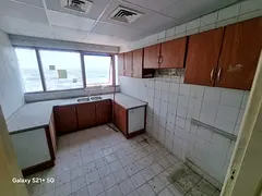 For Rent in Al Majaz 2 – Sharjah 🏡 2 Bedroom Apartment + Living Room 🔹 2 Bathrooms 🔹 Spac