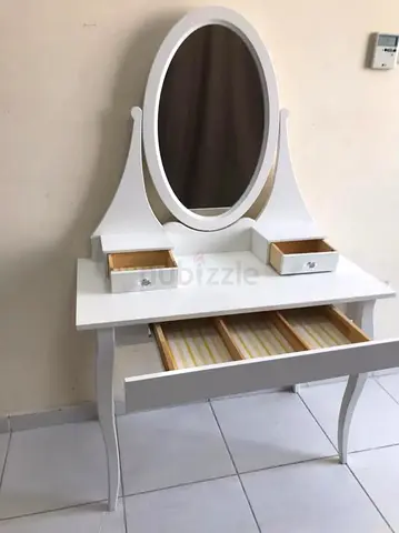 Elegant White Vanity Table with Mirror