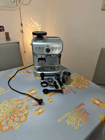 Smith + Nobel Espresso Coffee Machine SN-DCM0206D With Milk Frother – Ajman