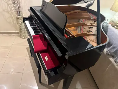 Yamaha Baby Grand Piano