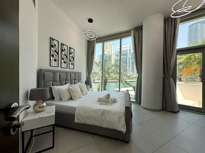 2BR Lake View - Dubai Marina