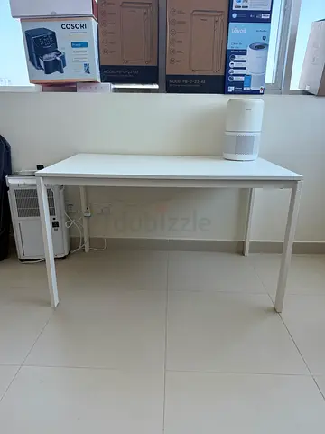 Simple White Study Table