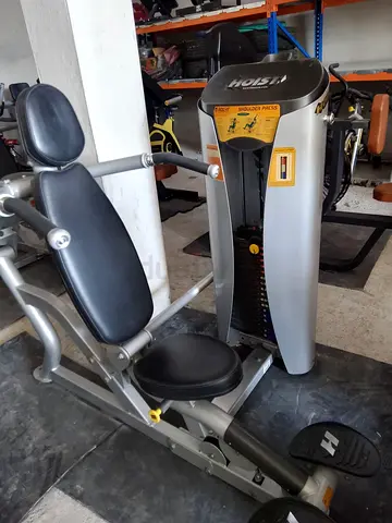 Hoist Shoulder Press - AED 5500