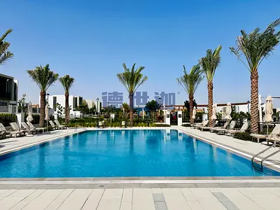 فيلا من 3 غرف نوم | لا روزا 6 | إطلالة على المجتمع | غرفة خادمة