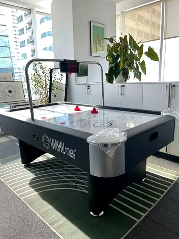 Air Hockey Table