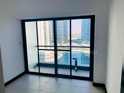 2 Balconies| Hot Deal| Ready to move in|