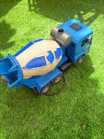 Bruder cement truck
