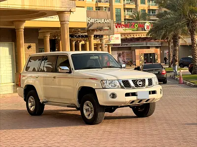 2021 Nissan PATROL SAFARI 缩略图 3