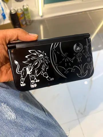 Pokemon editon new 3ds xl modded with free store