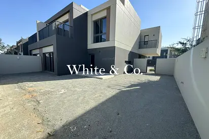 Vacant Now | Genuine Listing | Hot Deal