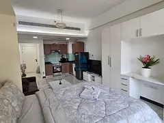 Modern Elegant | Including Bills | 5,250 Monthly